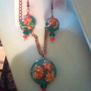 Necklace and earring set